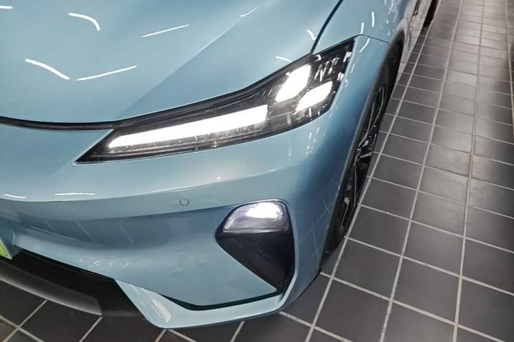 Used Deepal L07 2024 230Max Qiankun Intelligent Driving ADS SE Range-Extended Version Left Front Headlight