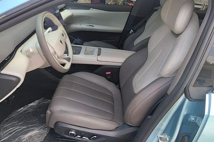 Used Deepal L07 2024 230Max Qiankun Intelligent Driving ADS SE Range-Extended Version Left Front Seat
