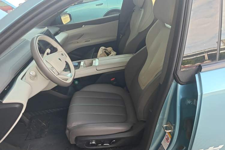 Used Deepal L07 2024 230Max Qiankun Intelligent Driving ADS SE Range-Extended Version Left Front Seat