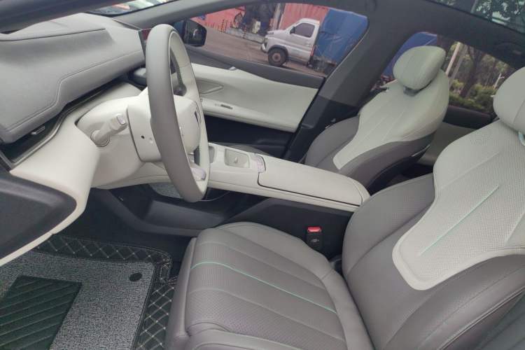 Used Deepal L07 2024 230Max Qiankun Intelligent Driving ADS SE Range-Extended Version Left Front Seat