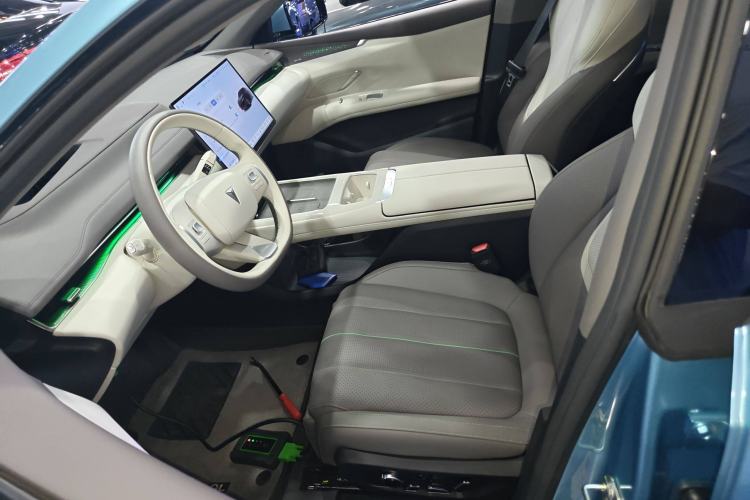 Used Deepal L07 2024 230Max Qiankun Intelligent Driving ADS SE Range-Extended Version Left Front Seat