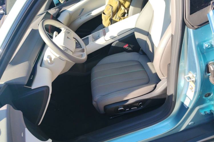 Used Deepal L07 2024 300Max Qiankun Intelligent Driving ADS SE Range-Extended Version Left Front Seat