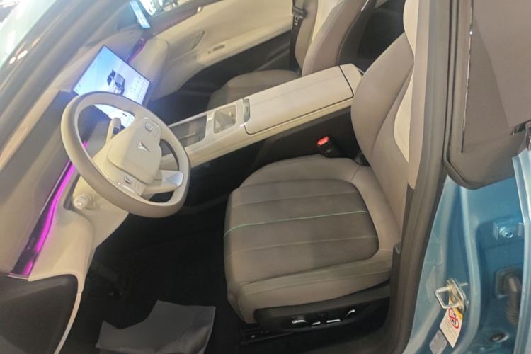 Used Deepal L07 2024 230Max Qiankun Intelligent Driving ADS SE Range-Extended Version Left Front Seat