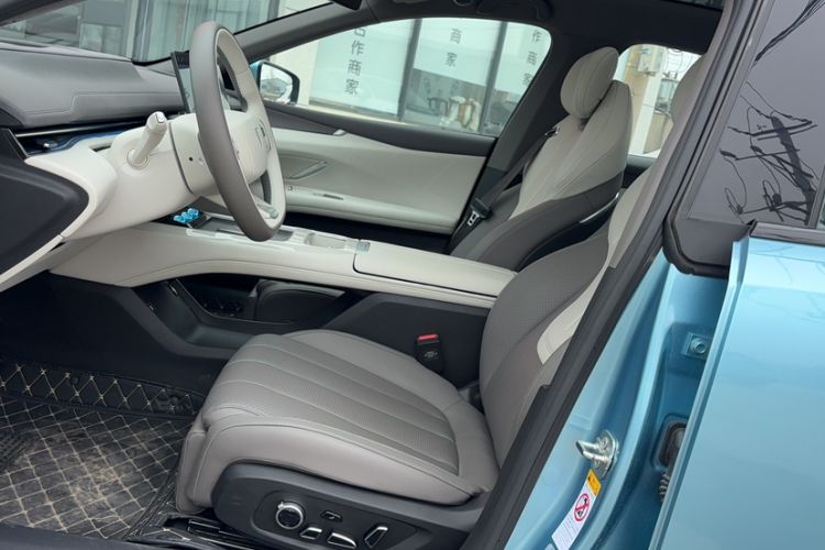 Used Deepal L07 2024 230Max Qiankun Intelligent Driving ADS SE Range-Extended Version Left Front Seat