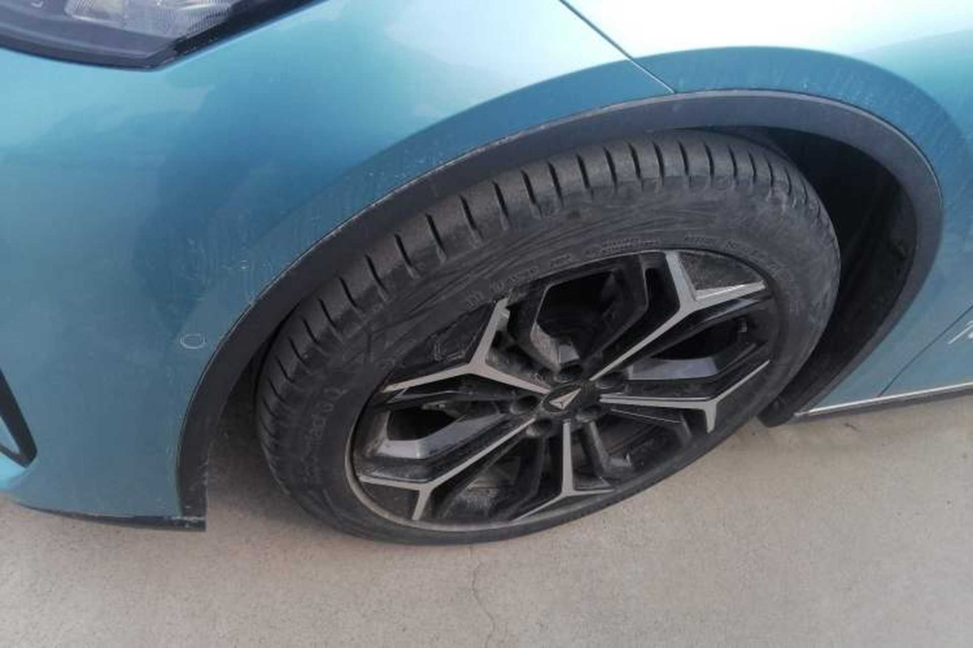 Used Deepal L07 2024 230Max Qiankun Intelligent Driving ADS SE Range-Extended Version Left Front Wheel Hub
