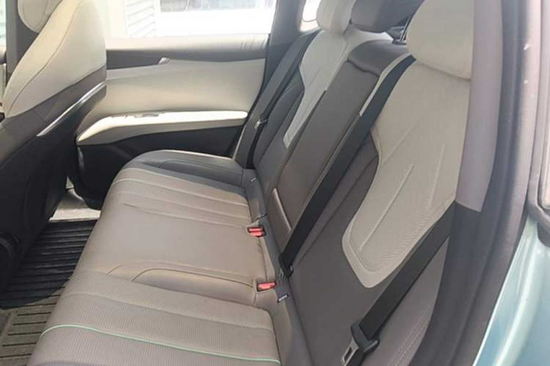 Used Deepal L07 2024 230Max Qiankun Intelligent Driving ADS SE Range-Extended Version Left Rear Seat