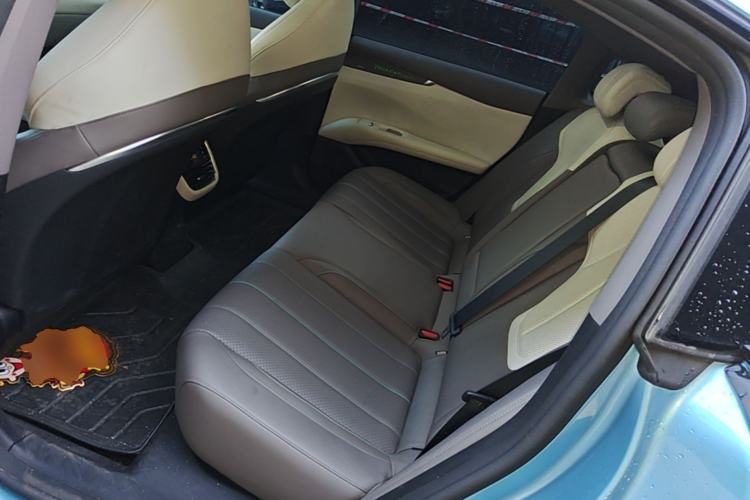 Used Deepal L07 2024 230Max Qiankun Intelligent Driving ADS SE Range-Extended Version Left Rear Seat