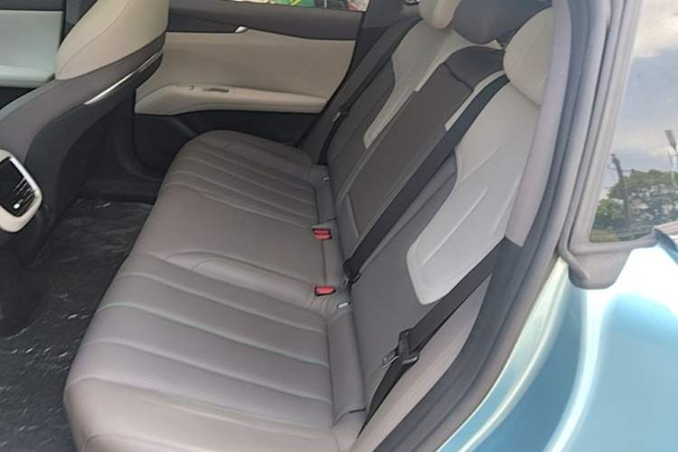 Used Deepal L07 2024 230Max Qiankun Intelligent Driving ADS SE Range-Extended Version Left Rear Seat