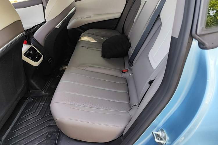 Used Deepal L07 2024 230Max Qiankun Intelligent Driving ADS SE Range-Extended Version Left Rear Seat