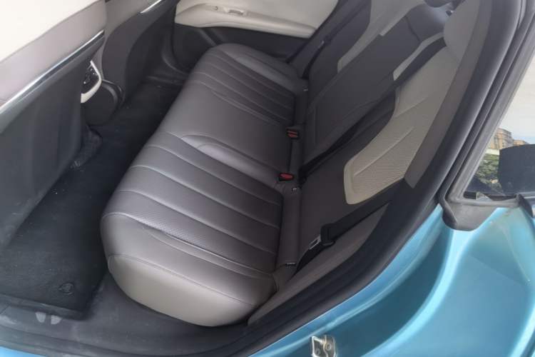 Used Deepal L07 2024 230Max Qiankun Intelligent Driving ADS SE Range-Extended Version Left Rear Seat