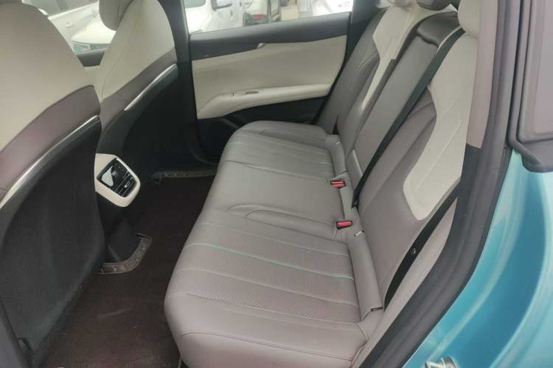Used Deepal L07 2024 230Max Qiankun Intelligent Driving ADS SE Range-Extended Version Left Rear Seat