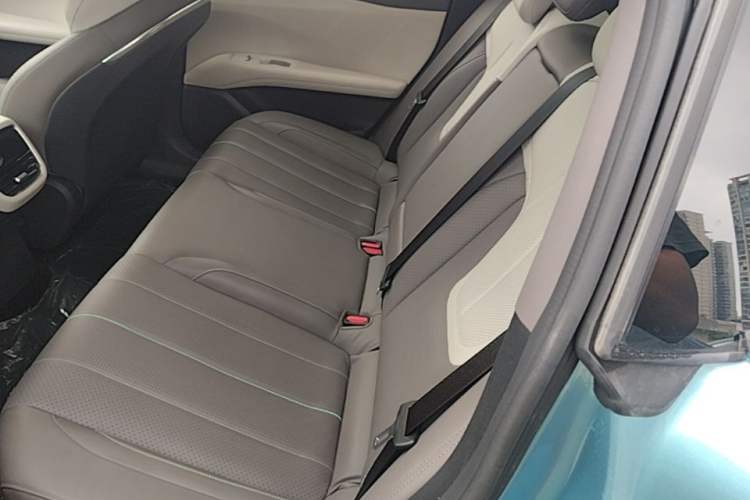 Used Deepal L07 2024 230Max Qiankun Intelligent Driving ADS SE Range-Extended Version Left Rear Seat