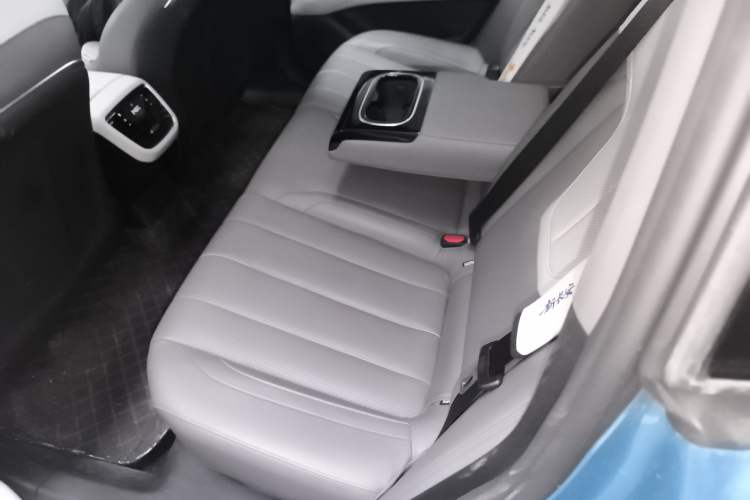 Used Deepal L07 2024 230Max Qiankun Intelligent Driving ADS SE Range-Extended Version Left Rear Seat