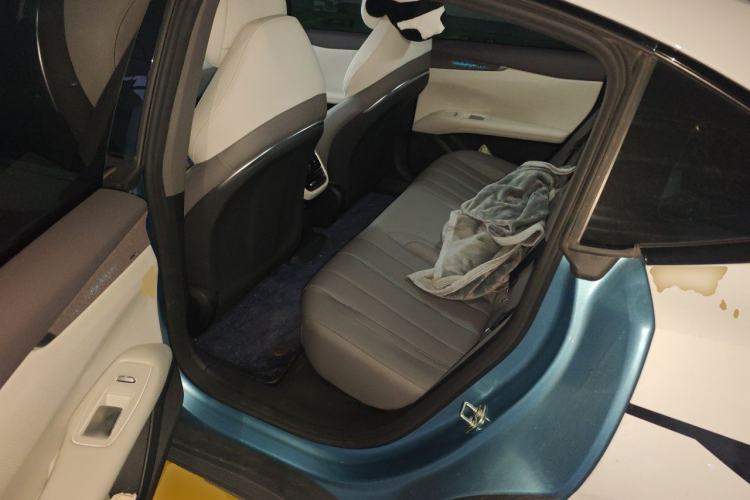 Used Deepal L07 2024 230Max Qiankun Intelligent Driving ADS SE Range-Extended Version Left Rear Seat