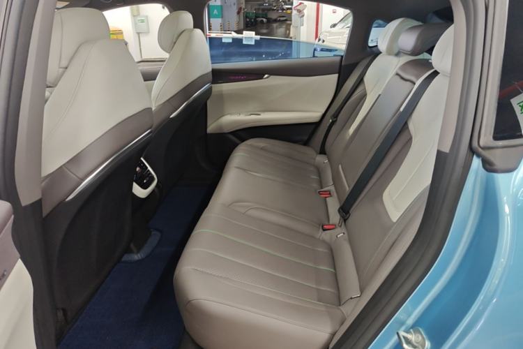 Used Deepal L07 2024 230Max Qiankun Intelligent Driving ADS SE Range-Extended Version Left Rear Seat