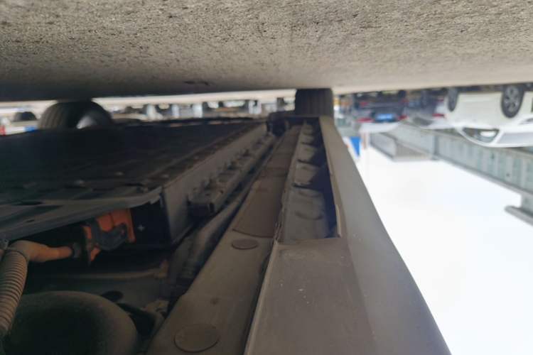 Used Deepal L07 2024 230Max Qiankun Intelligent Driving ADS SE Range-Extended Version Left Side Sill