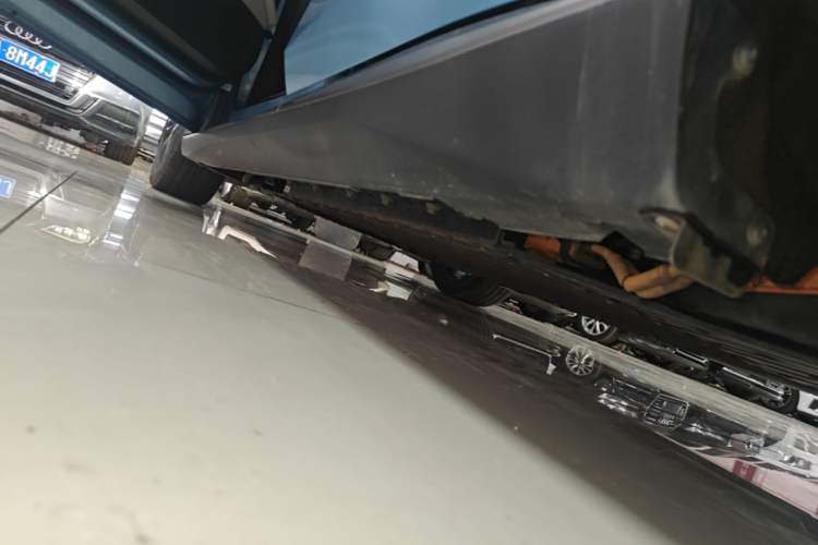 Used Deepal L07 2024 230Max Qiankun Intelligent Driving ADS SE Range-Extended Version Left Side Sill