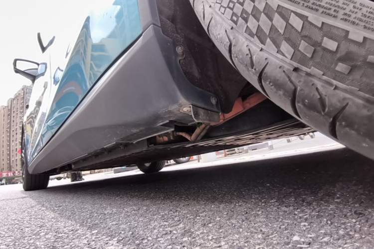 Used Deepal L07 2024 230Max Qiankun Intelligent Driving ADS SE Range-Extended Version Left Side Sill