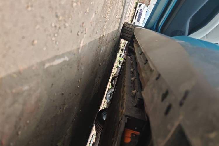 Used Deepal L07 2024 230Max Qiankun Intelligent Driving ADS SE Range-Extended Version Left Side Sill