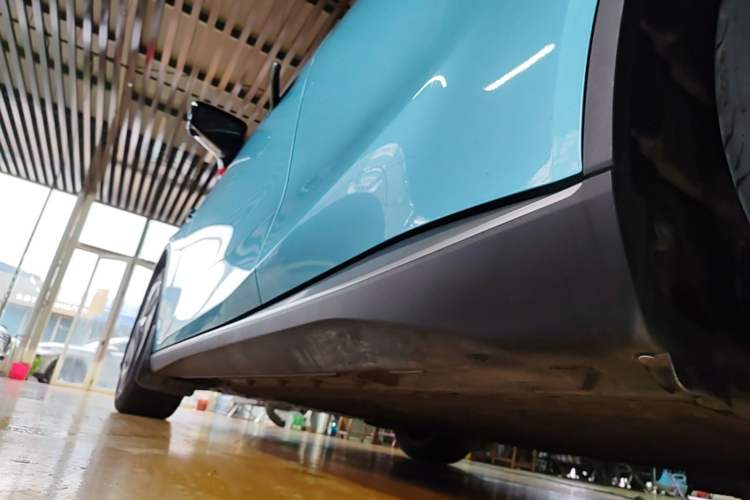 Used Deepal L07 2024 530 Max Qiankun Intelligent Driving ADS SE Pure Electric Version Left Side Sill