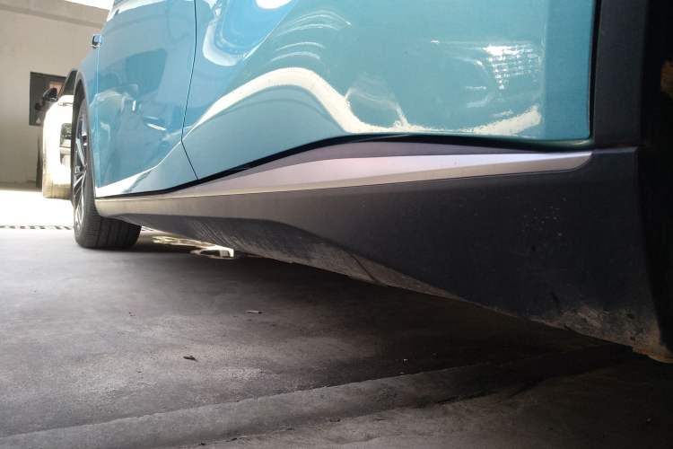 Used Deepal L07 2024 300Max Extended-Range Version Left Side Sill