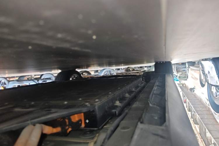 Used Deepal L07 2024 230Max Qiankun Intelligent Driving ADS SE Range-Extended Version Left Side Sill