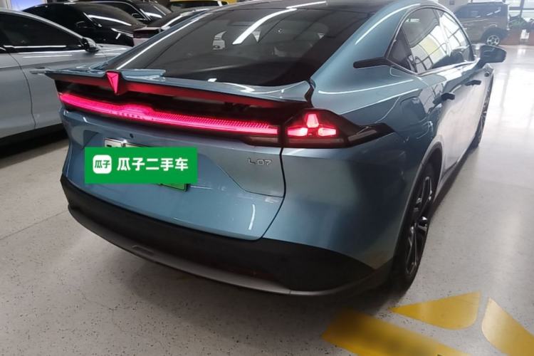 Used Deepal L07 2024 230Max Qiankun Intelligent Driving ADS SE Range-Extended Version Rear Right 45 Deg