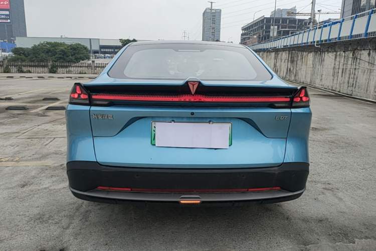 Used Deepal L07 2024 230Max Qiankun Intelligent Driving ADS SE Range-Extended Version Rear