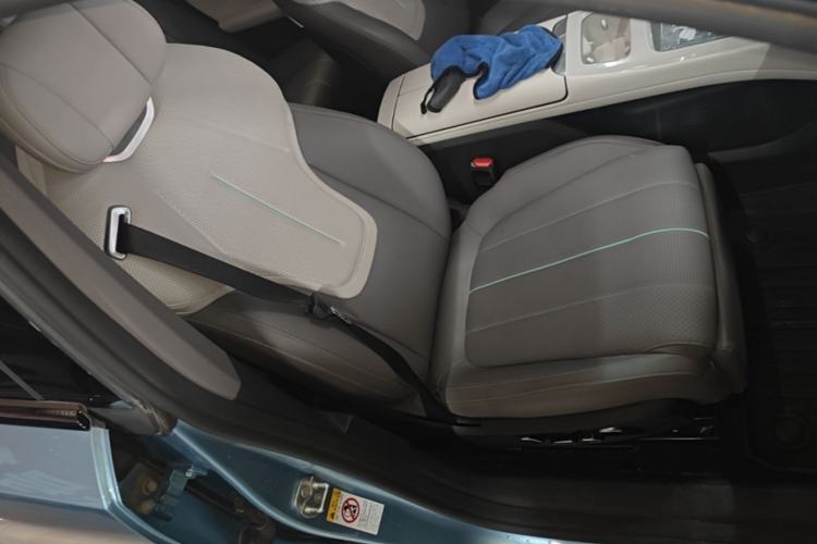 Used Deepal L07 2024 230Max Qiankun Intelligent Driving ADS SE Range-Extended Version Right Front Seat