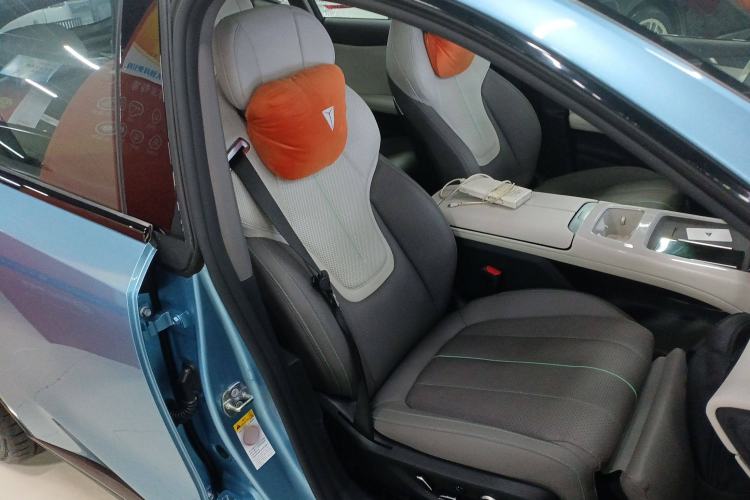 Used Deepal L07 2024 230Max Range-Extended Version Right Front Seat