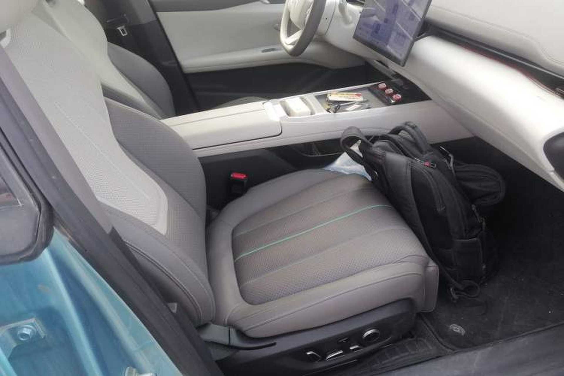 Used Deepal L07 2024 230Max Qiankun Intelligent Driving ADS SE Range-Extended Version Right Front Seat