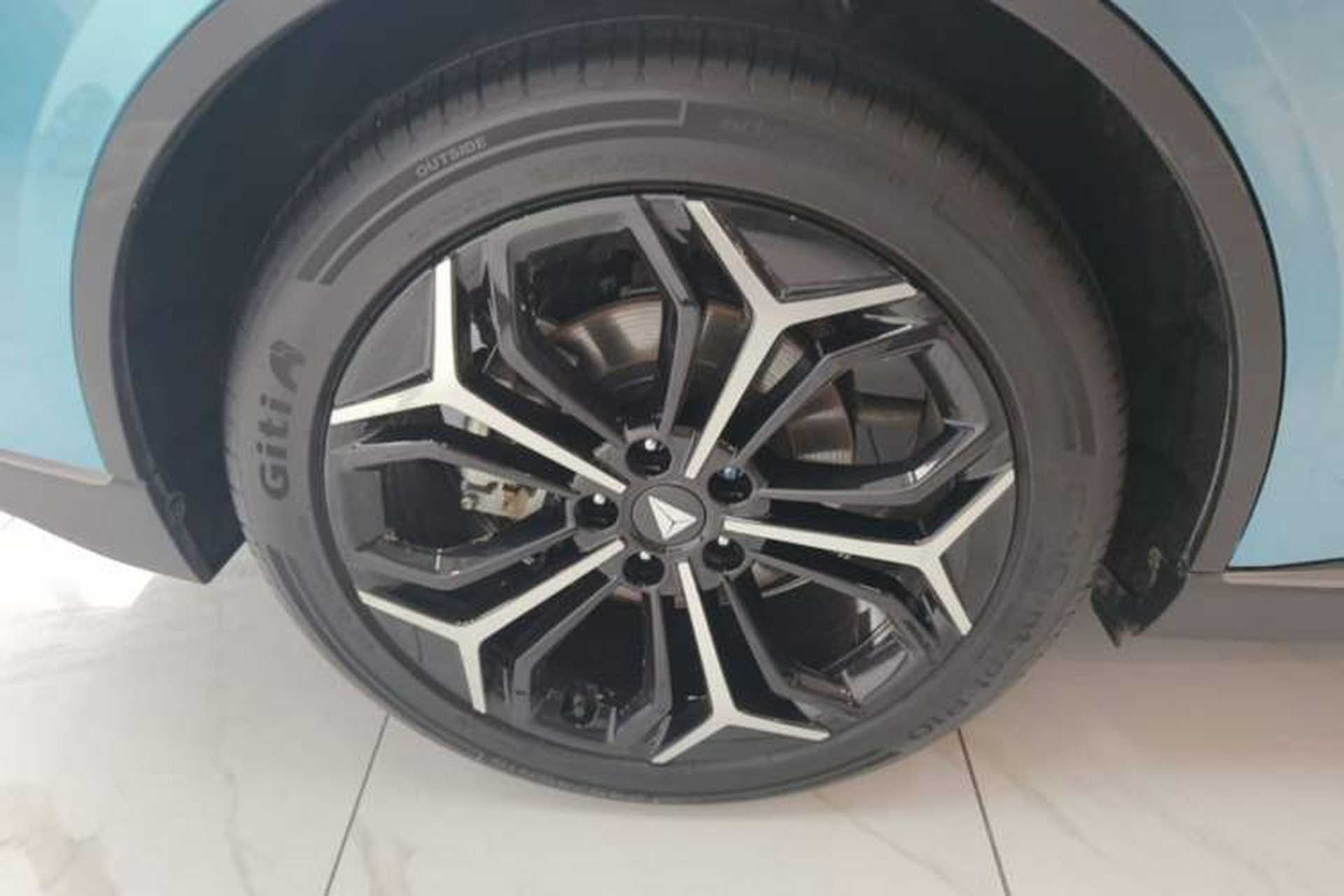 Used Deepal L07 2024 230Max Range-Extended Version Right Rear Wheel Hub