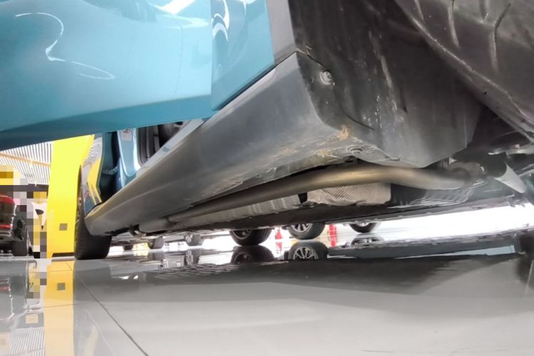 Used Deepal L07 2024 230Max Qiankun Intelligent Driving ADS SE Range-Extended Version Right Side Sill