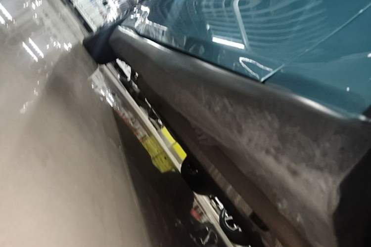 Used Deepal L07 2024 230Max Qiankun Intelligent Driving ADS SE Range-Extended Version Right Side Sill