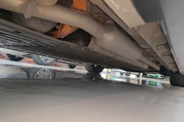 Used Deepal L07 2024 230Max Range-Extended Version Right Side Sill