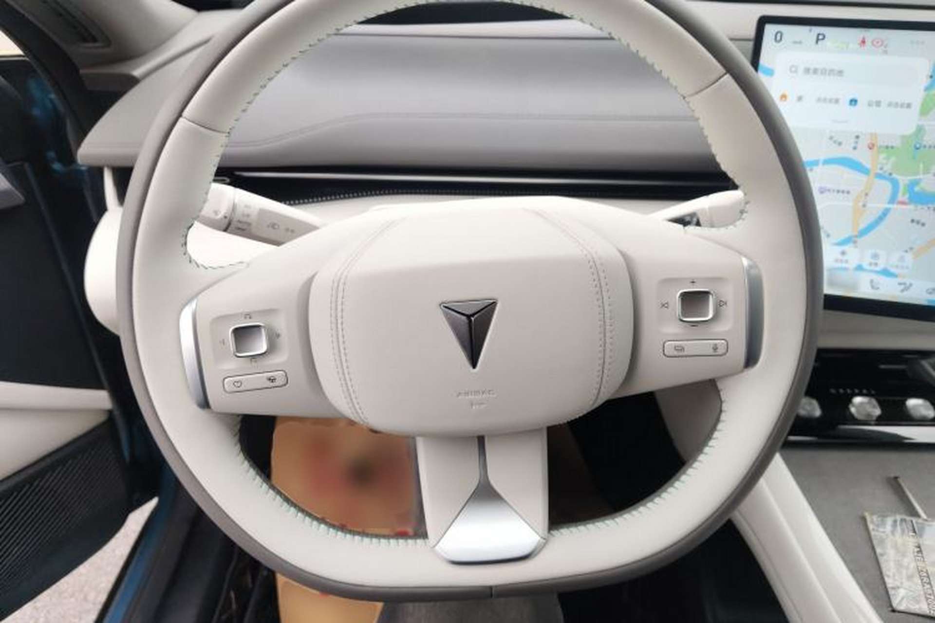 Used Deepal L07 2024 230Max Qiankun Intelligent Driving ADS SE Range-Extended Version Steering Wheel