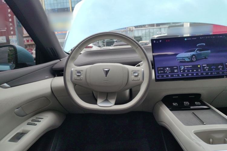 Used Deepal L07 2024 230Max Qiankun Intelligent Driving ADS SE Range-Extended Version Steering Wheel
