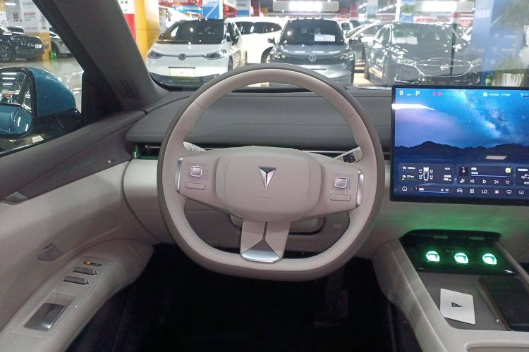 Used Deepal L07 2024 230Max Range-Extended Version Steering Wheel