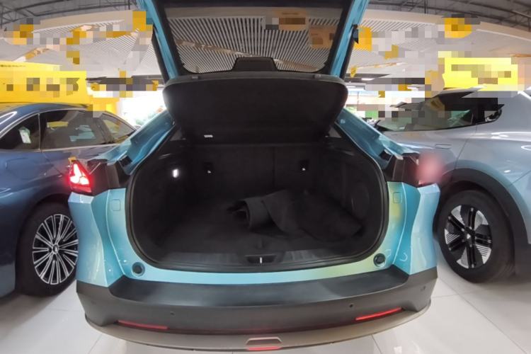 Used Deepal L07 2024 230Max Qiankun Intelligent Driving ADS SE Range-Extended Version Trunk