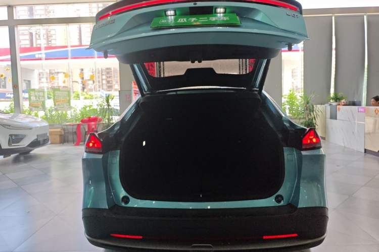 Used Deepal L07 2024 230Max Qiankun Intelligent Driving ADS SE Range-Extended Version Trunk