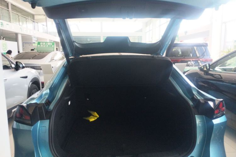 Used Deepal L07 2024 230Max Qiankun Intelligent Driving ADS SE Range-Extended Version Trunk