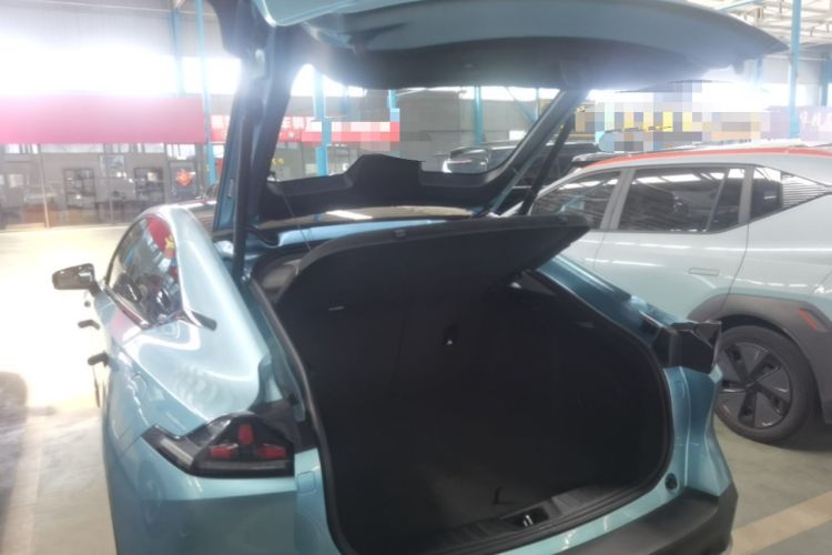 Used Deepal L07 2024 230Max Qiankun Intelligent Driving ADS SE Range-Extended Version Trunk