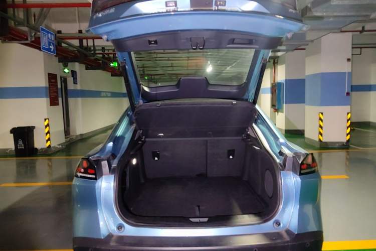 Used Deepal L07 2024 230Max Qiankun Intelligent Driving ADS SE Range-Extended Version Trunk