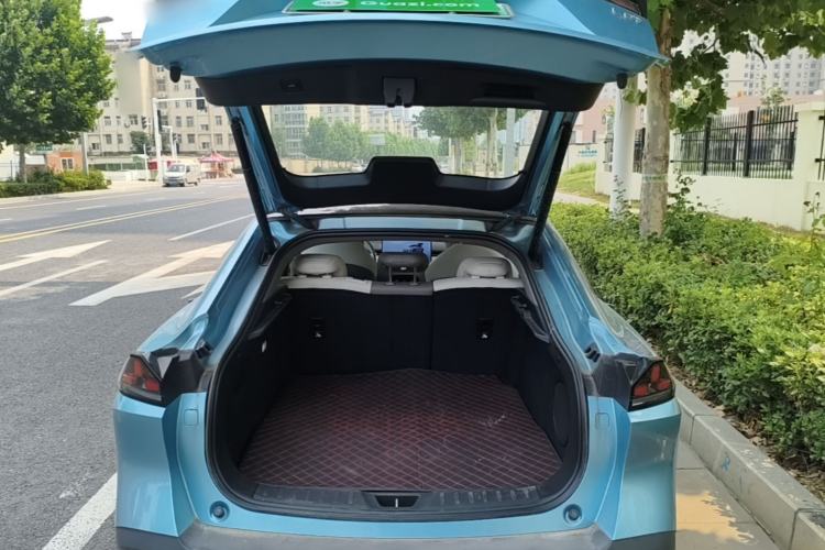 Used Deepal L07 2024 230Max Qiankun Intelligent Driving ADS SE Range-Extended Version Trunk
