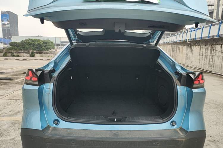 Used Deepal L07 2024 230Max Qiankun Intelligent Driving ADS SE Range-Extended Version Trunk