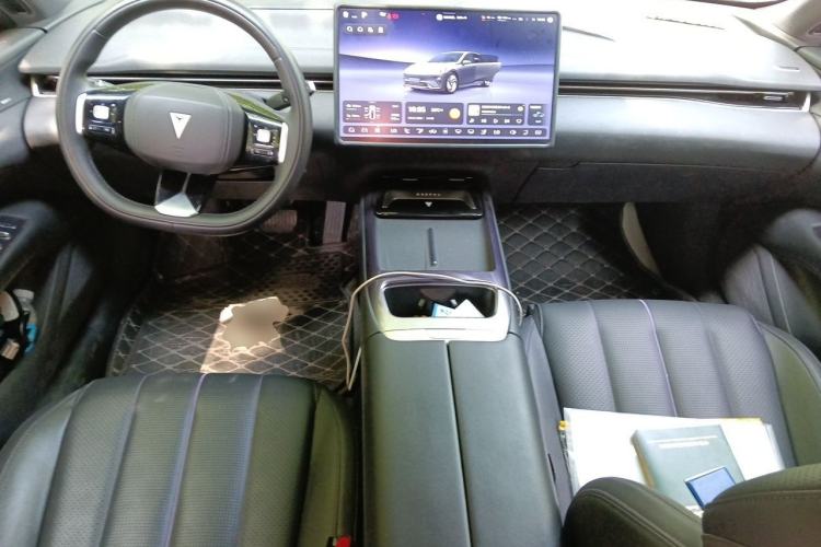 Used Deepal L07 2024 230Max Range-Extended Version Center Console