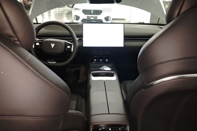 Used Deepal L07 2024 230Max Qiankun Intelligent Driving ADS SE Range-Extended Version Center Console