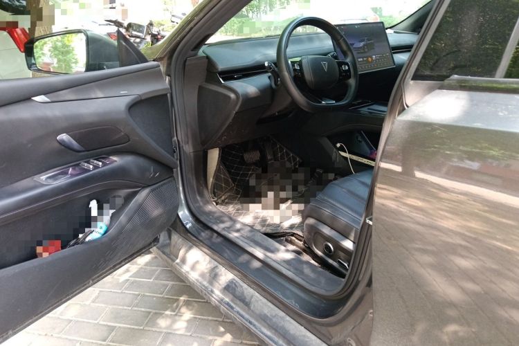 Used Deepal L07 2024 230Max Range-Extended Version Driver Seat