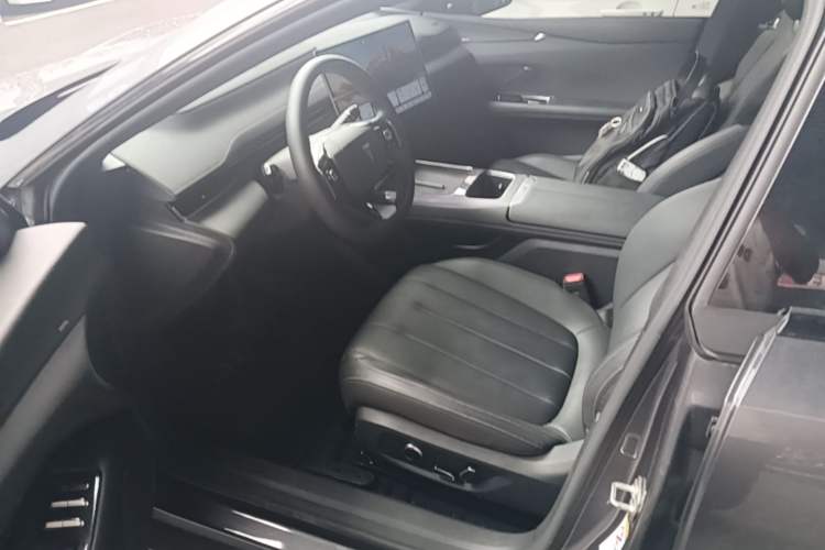 Used Deepal L07 2024 230Max Qiankun Intelligent Driving ADS SE Range-Extended Version Driver Seat