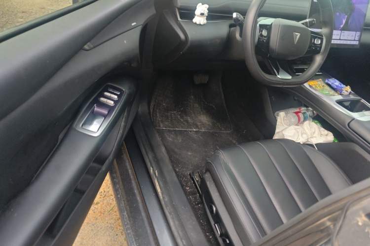 Used Deepal L07 2024 230Max Range-Extended Version Driver Seat